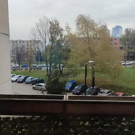 Behar Otoka Apartament *