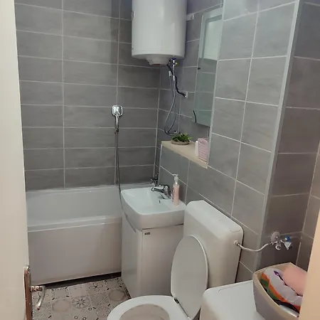 Behar Otoka Apartament *